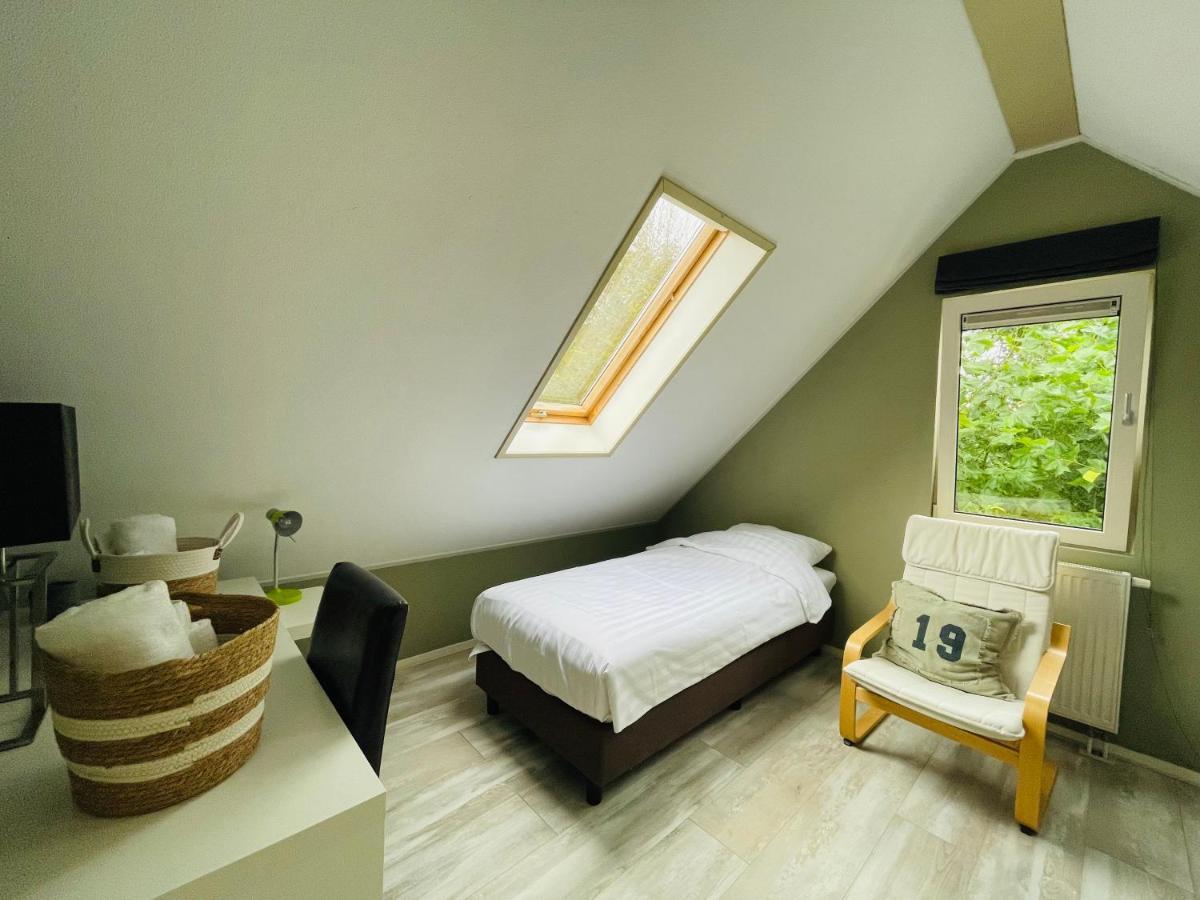 Villa Calma Rust Ruimte Luxe Inclusief Private Jacuzzi Zeewolde Exterior foto